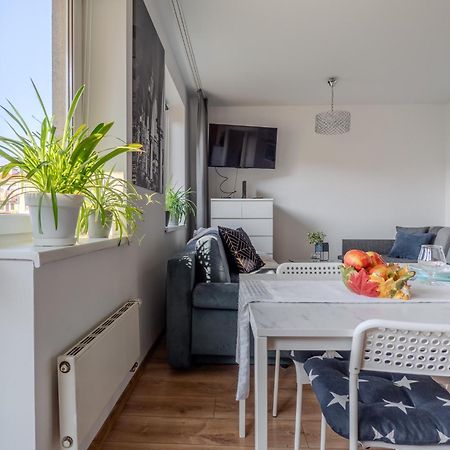 Wspomnienie Mlodosci Apartment คราคูฟ ภายนอก รูปภาพ